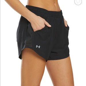 Under Armour Fly-By Shorts